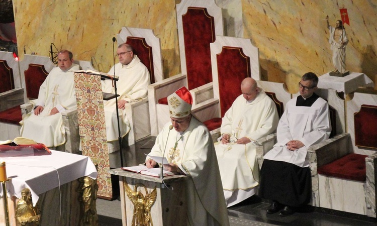 Msza św. w 25. rocznicę wizyty Jana Pawła II w Bielsku-Białej - kościół NSPJ