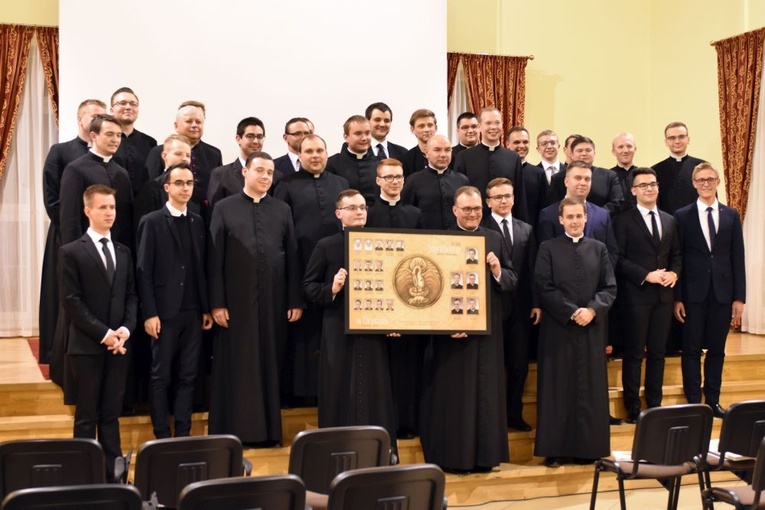 Pożegnanie diakonów w świdnickim WSD