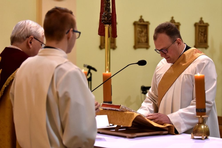 Pożegnanie diakonów w świdnickim WSD