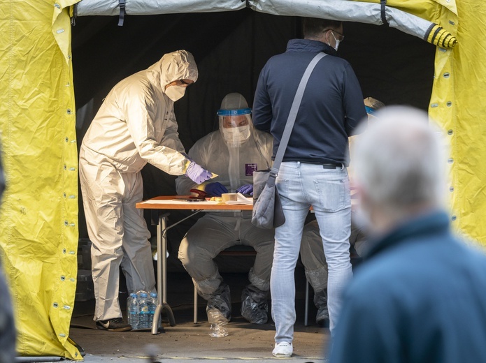 Bilans koronawirusa w Polsce w sobotę: 316 przypadków, w tym 179 na Śląsku