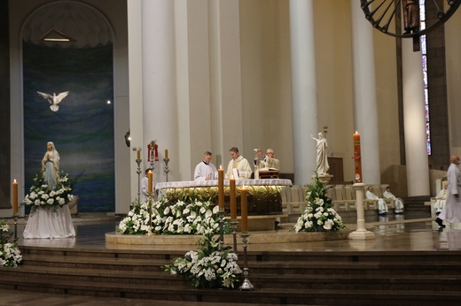 Katowice. Jubileusze małżeńskie w katedrze