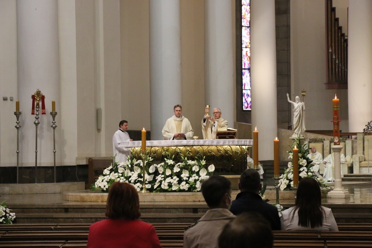 Katowice. Jubileusze małżeńskie w katedrze