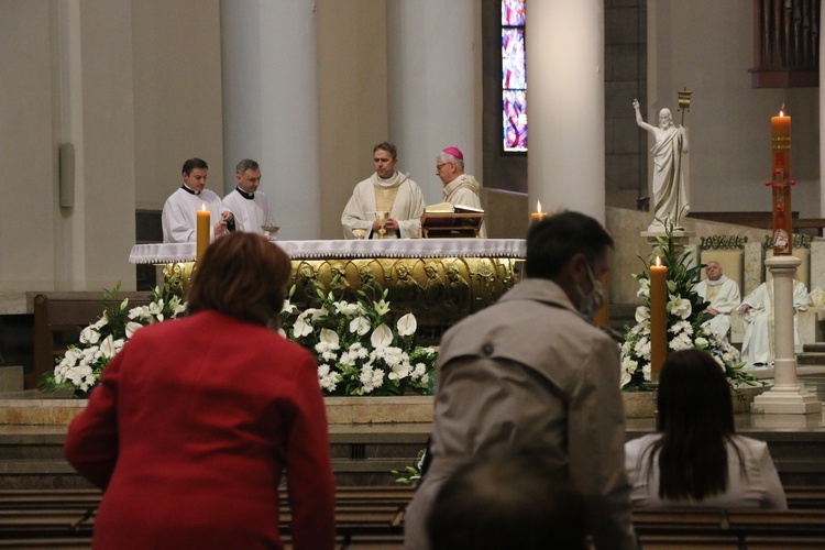 Katowice. Jubileusze małżeńskie w katedrze