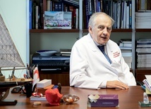 Prof. Marian Zembala – wybitny kardiochirurg, były minister zdrowia i poseł na Sejm.