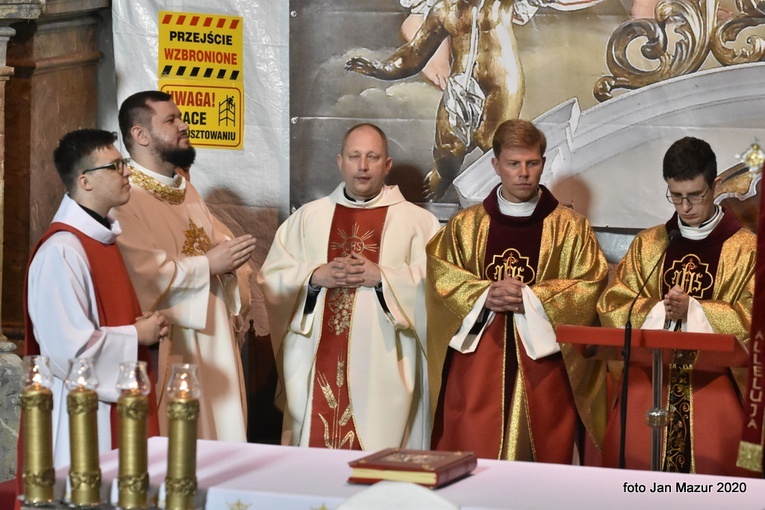 Żagań. Msza w trzecią rocznicę święceń