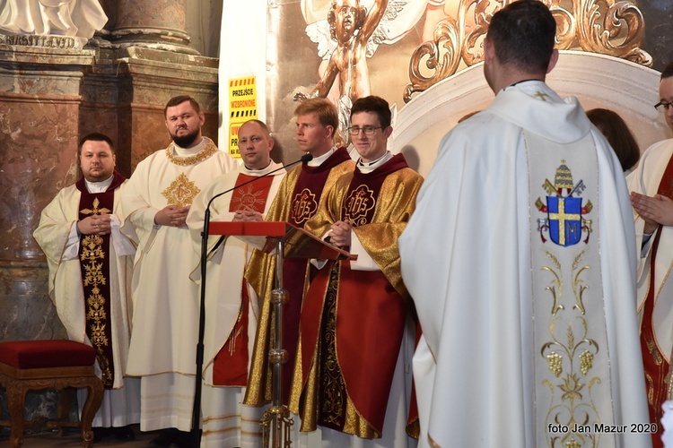 Żagań. Msza w trzecią rocznicę święceń