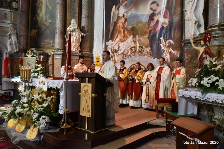 Żagań. Msza w trzecią rocznicę święceń 