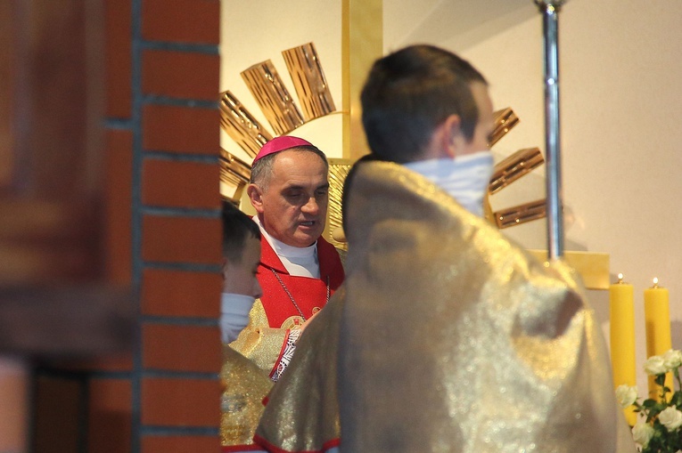 Relikwie św. Brata Alberta Chmielowskiego i św. Rafała Kalinowskiego w słupskim sanktuarium