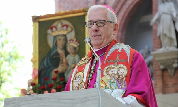 Wracamy na Eucharystię! Jest zarządzenie arcybiskupa katowickiego