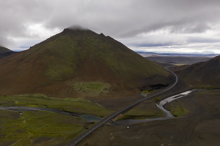 Islandia w "Świat jest piękny"