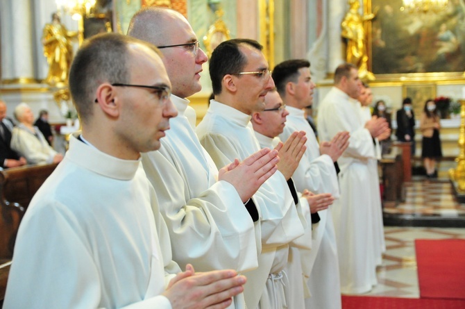 Święcenia kapłańskie w archikatedrze lubelskiej