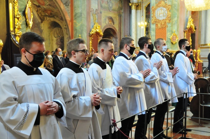 Święcenia kapłańskie w archikatedrze lubelskiej