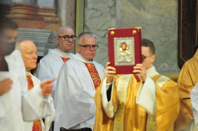 Święcenia kapłańskie w archikatedrze lubelskiej