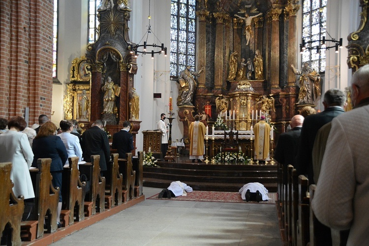 Opole. Święcenia kapłańskie