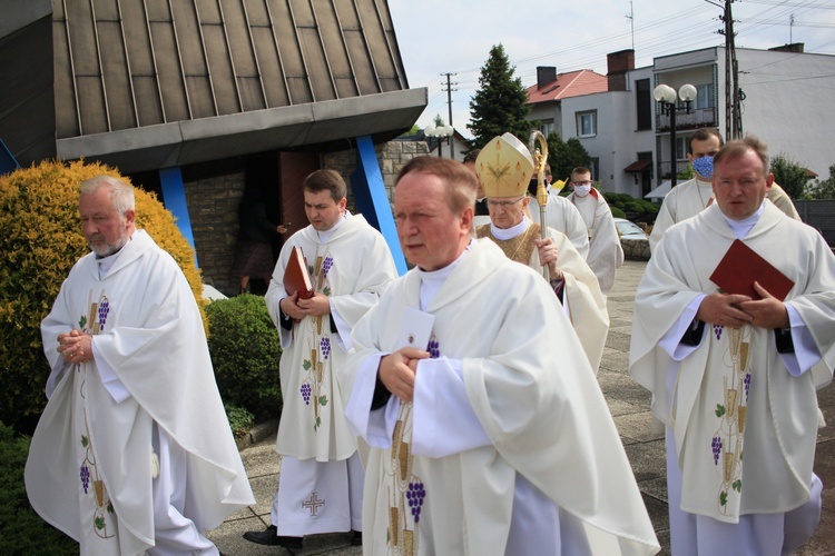 Dziewkowice. Święcenia kapłańskie ks. Damiana Sklorza