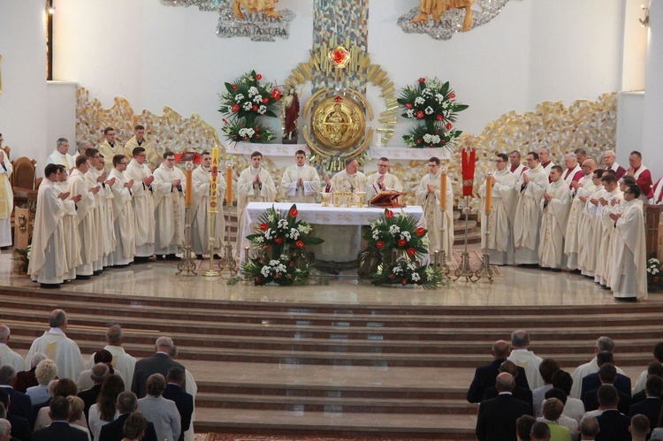 Tarnów. Święcenia kapłańskie 2020