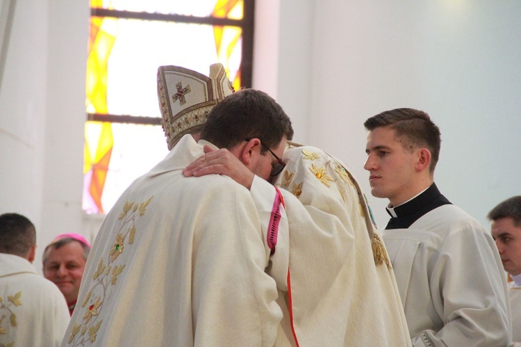 Tarnów. Święcenia kapłańskie 2020