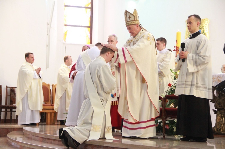 Tarnów. Święcenia kapłańskie 2020