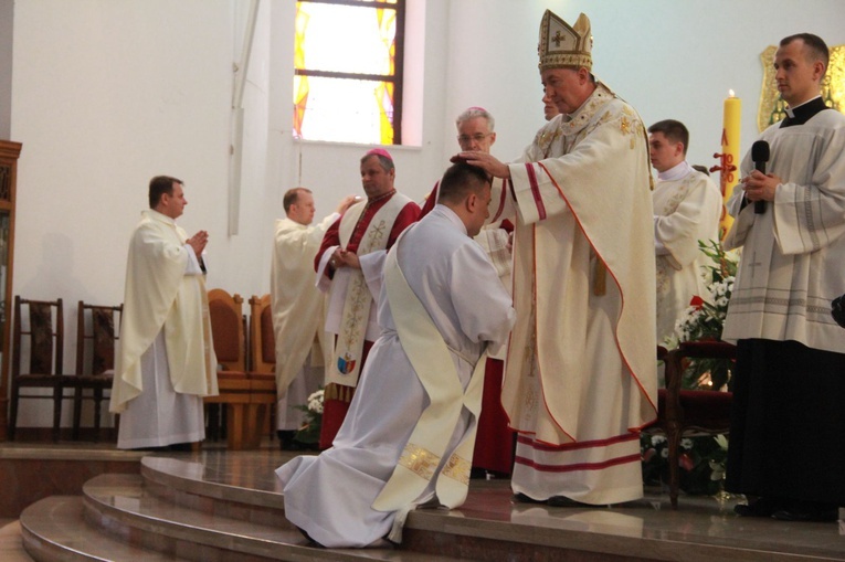 Tarnów. Święcenia kapłańskie 2020