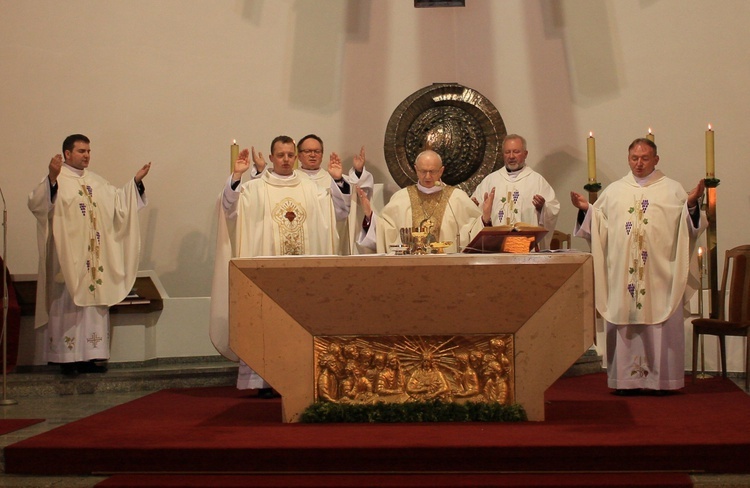 Dziewkowice. Święcenia kapłańskie ks. Damiana Sklorza