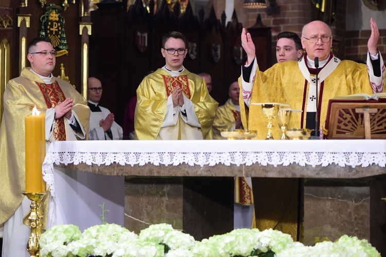 Święcenia kapłańskie. Konkatedra św. Jakuba w Olsztynie