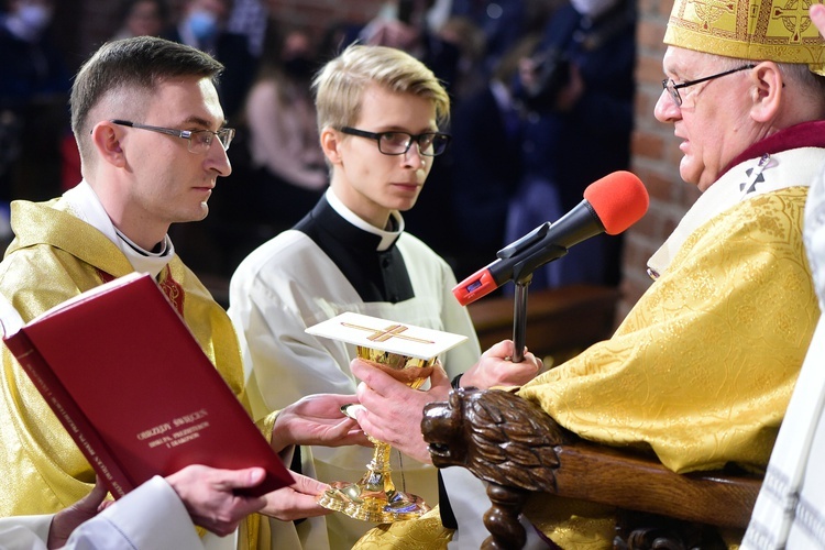 Święcenia kapłańskie. Konkatedra św. Jakuba w Olsztynie