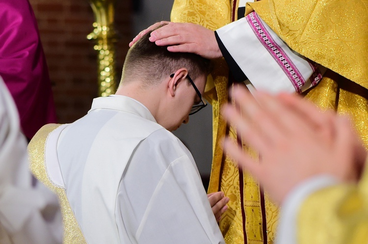 Święcenia kapłańskie. Konkatedra św. Jakuba w Olsztynie