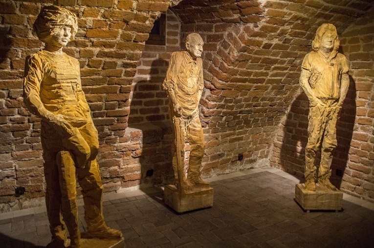 Rzeźby Józefa Nowaka