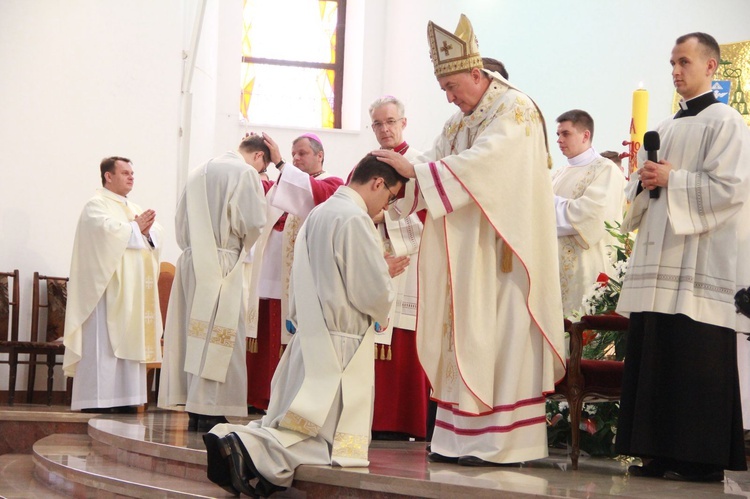 Diecezja tarnowska ma 20 nowych kapłanów: "Jesteśmy najszczęśliwszymi ludźmi"