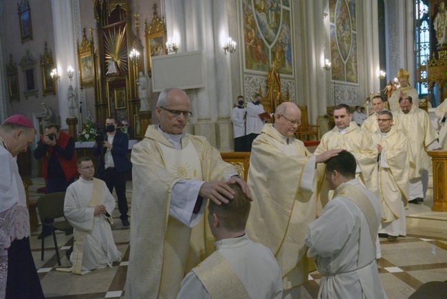 Święcenia kapłańskie w radomskiej katedrze