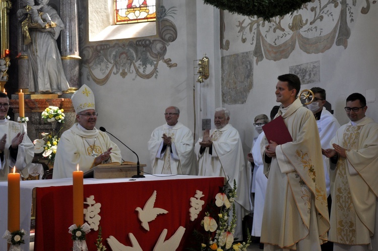 Kujawy. Święcenia kapłańskie ks. Pawła Leżucha