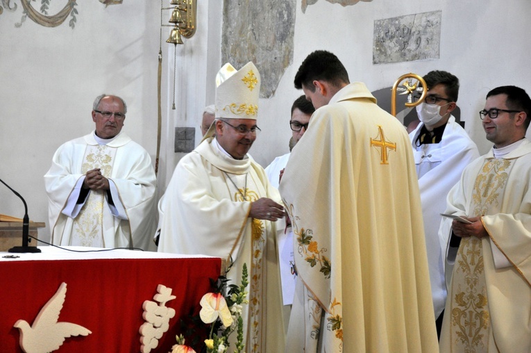 Kujawy. Święcenia kapłańskie ks. Pawła Leżucha