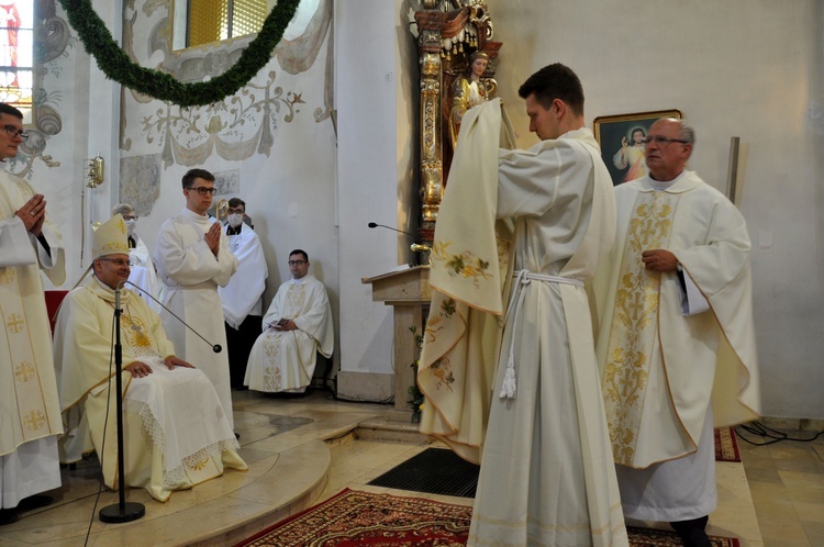 Kujawy. Święcenia kapłańskie ks. Pawła Leżucha