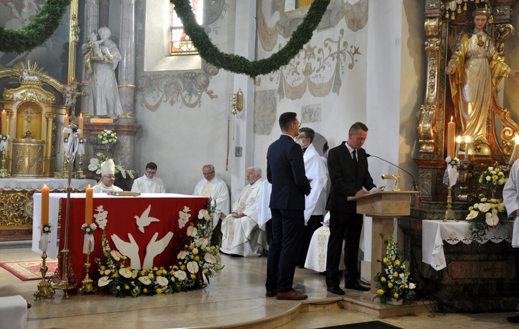 Kujawy. Święcenia kapłańskie ks. Pawła Leżucha