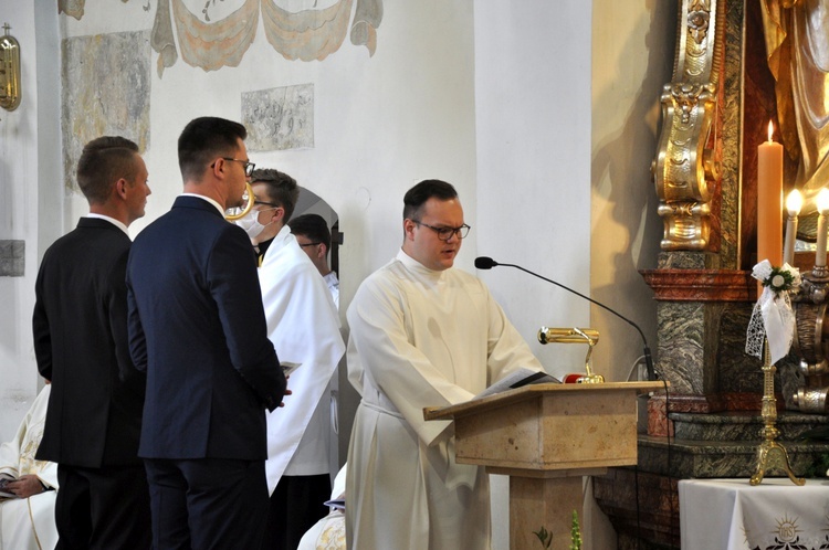 Kujawy. Święcenia kapłańskie ks. Pawła Leżucha