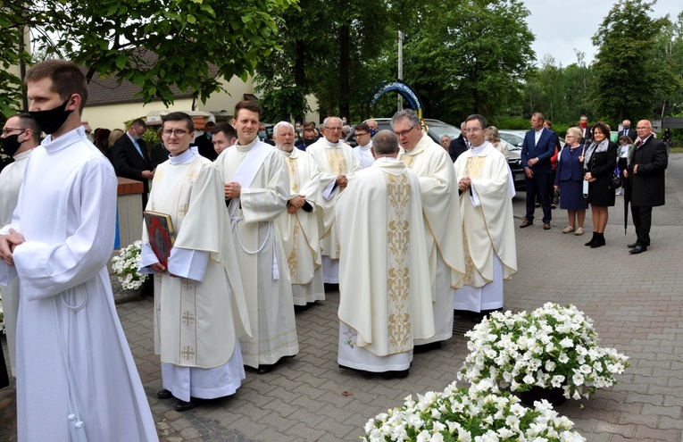 Kujawy. Święcenia kapłańskie ks. Pawła Leżucha