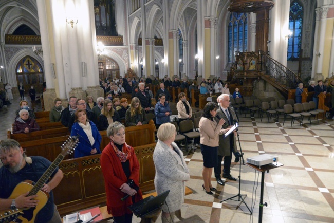 Czuwanie przed Zielonymi Świątkami