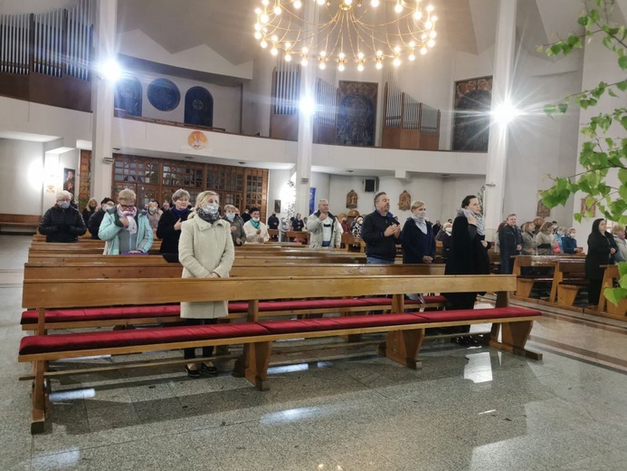 Wigilia Zesłania Ducha Świętego w diecezji świdnickiej