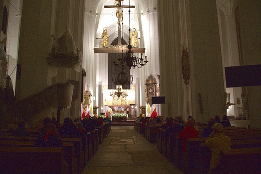 Noc czuwania w bazylice Mariackiej - Zielone Świątki 2020 r.