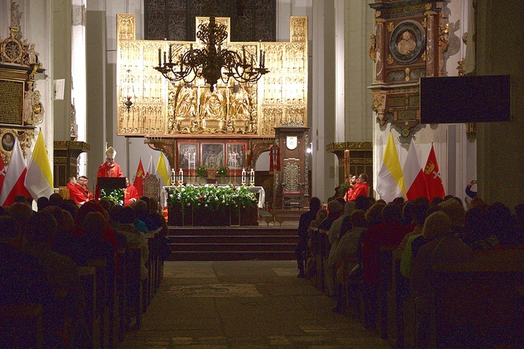 Noc czuwania w bazylice Mariackiej - Zielone Świątki 2020 r.