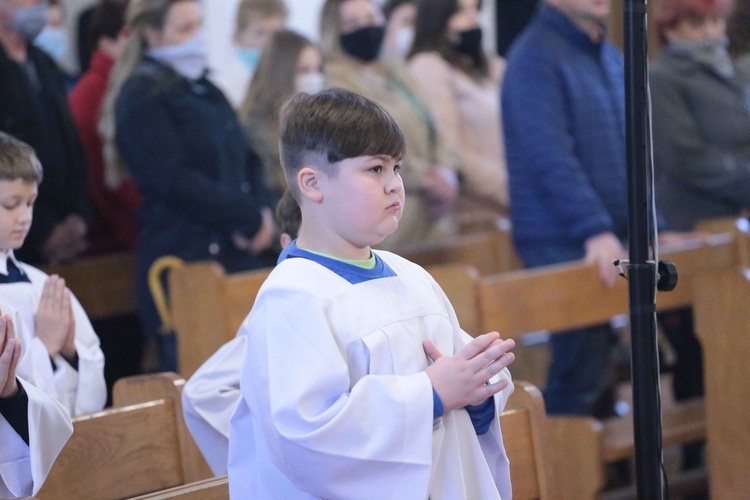 Błogosławieństwo ministrantów w Dobrej