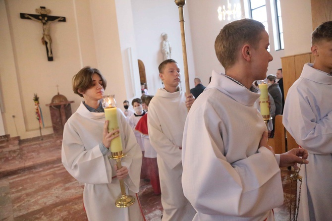 Błogosławieństwo ministrantów w Dobrej