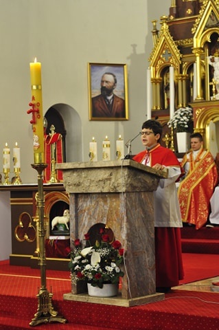Wigilia Zesłania Ducha Świętego w parafii pw. św. Jerzego i MB Różańcowej