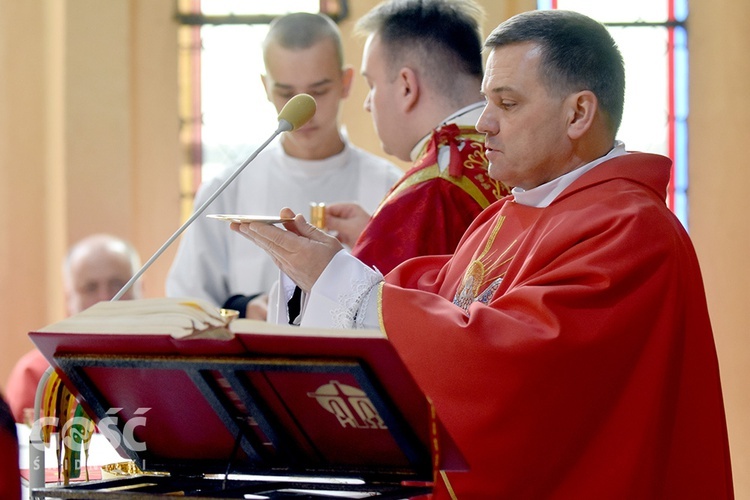 Odpust w parafii pw. Zesłania Ducha Świętego w Boguszowie-Gorcach