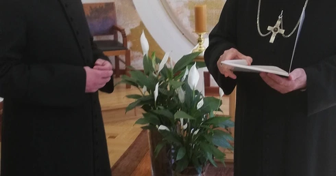 Neoprezbiterzy z dekretami