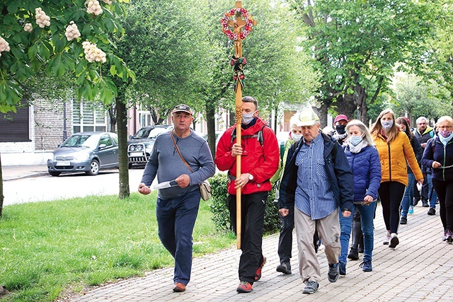 Na szlak wyruszyli 25 maja, by po wielu zawirowaniach dotrzeć na Jasną Górę w wigilię Zielonych Świątek.