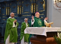 Za zamordowanego kapłana modlono się w katedrze łowickiej.