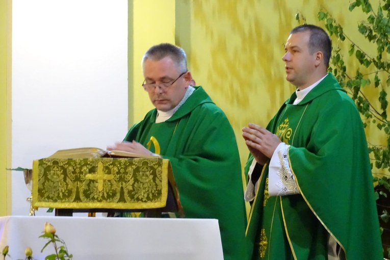 Wschowa. 30 lat kapłaństwa ks. Dariusza Ludwikowskiego