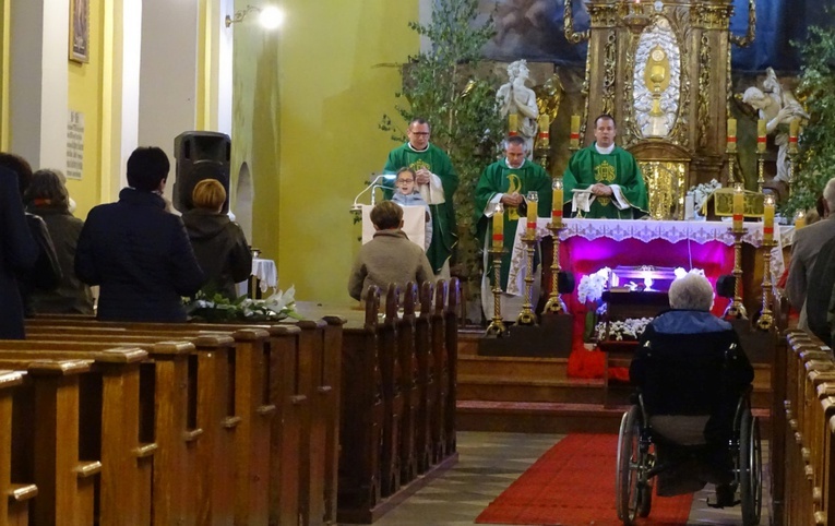 Wschowa. 30 lat kapłaństwa ks. Dariusza Ludwikowskiego