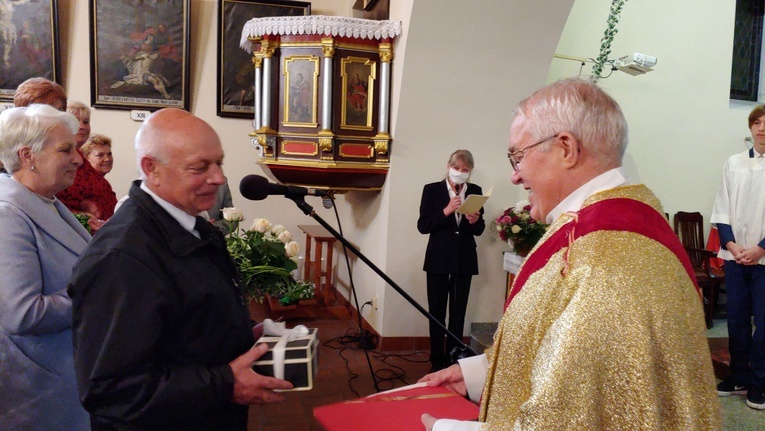 Jubileusz 50-lecia kapłaństwa ks. Stanisława Kucharskiego